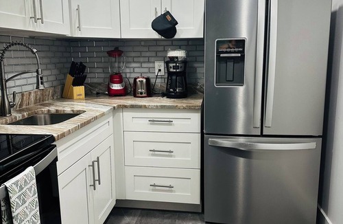 Delray Beach Apartment | Charming 1-bedroom apartment in prime E Delray Beach with WiFi, AC, pets welcome