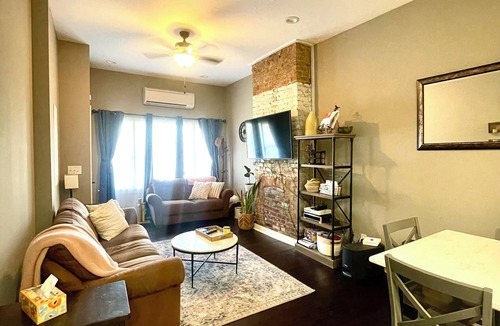 Old Louisville Condo | Charming 2-bedroom condo in delightful Louisville
