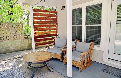 Ava Cottage | Charming 2-bedroom cottage in scenic Southwest MO with a large corner lot.