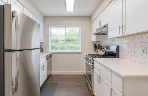 Shannon Apartment | Charming 2BR Hoover Retreat w/Easy Parking - Room Only