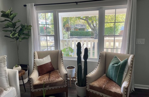 North Nashville Cottage | Charming 3-bedroom cottage in welcoming Nashville with WiFi, AC