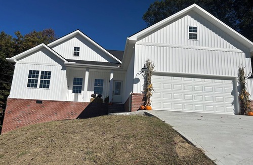 Arthur House | Charming 3-bedroom house with WiFi and AC in fabulous Tazewell