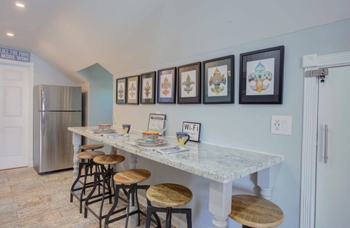 Mid-City House | Charming Central 2BR | Courtyard | Pet Friendly