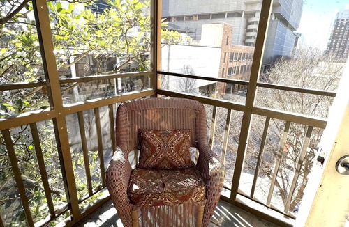 Peachtree Center Condo | Charming Condo | Downtown Atlanta
