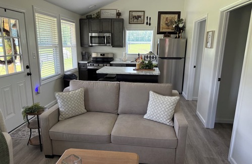 Corbin House | Charming Country Cabin Minutes from Laurel River Lake, It's relaxing, Peaceful.