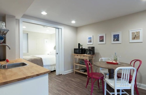 Near Northeast Apartment | Charming H St Oasis close to Capitol and museums