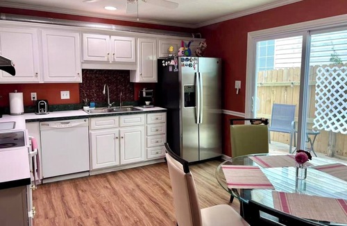 National Hills House | Charming Home with Prime Augusta Location - Walk to Augusta National!