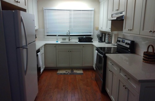 Landrum House | Charming House in Downtown Landrum