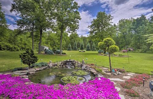 Lewiston Apartment | Charming Lewiston Apt: 10 Miles to Niagara Falls!
