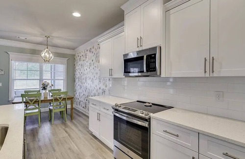 Grovetown House | Charming Masters Week Home with 1/2 acre backyard.
