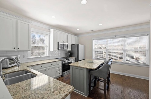 Wesley Heights House | Charming Uptown Charlotte Home | Walk to Dining & Venues