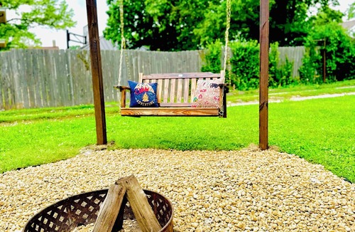 Shelbyville Apartment | Charming Victorian at Lake Shelbyville ⋅ Sleeps 6 ⋅Sunroom ⋅ Fire Pit ⋅ Parking