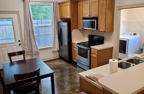 Pine Grove Apartment | Chateau 1, spacious townhouse in Tickfaw, LA