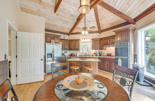 Franklin House | Chateaux-Style Franklin Retreat w/Sauna and More
