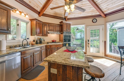 Franklin House | Chateaux-Style Franklin Retreat w/Sauna and More
