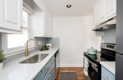 Virginia Highland House | Checkmate