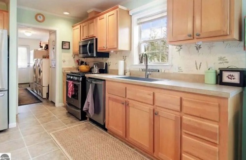 Honor House | Cheerful three bedroom on beautiful Platte River