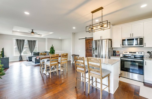 Morristown House | Cherokee Lake Retreat w/Views in Morristown!