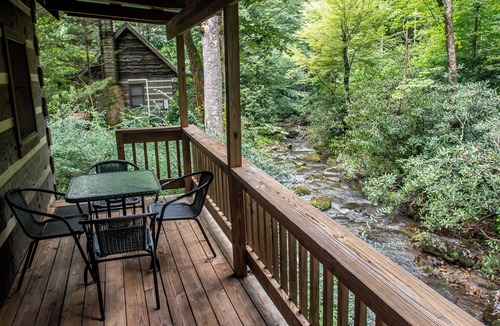 Otto Cabin | Cherry Bluff Cabin on Betty's Creek - 1BR + Open Sleeping Loft, 1 1/2 Baths