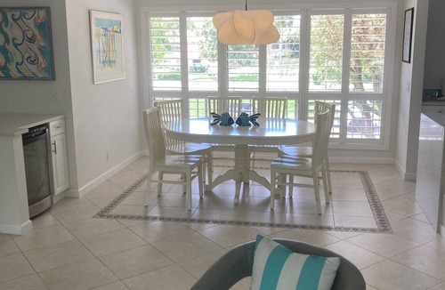 Quail Ridge Condo | Chic 2 bedroom/2 bathroom condo in Boynton Beach