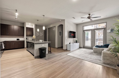 Loring Heights House | Chic 2BR/2BA West Midtown - Atlantic Station