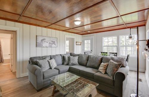 Columbia House | Chic Columbia Home < 2 Mi to Historic Square!