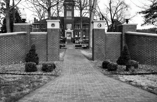 Cannon House | Chic Haven of barbourville