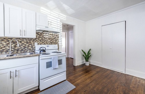 Old Fourth Ward Apartment | Chic Metro Flat | Near Downtown, Midtown, & Virginia Highlands