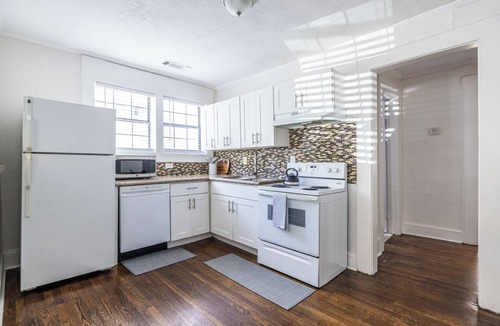 Old Fourth Ward Apartment | Chic Metro Flat | Near Downtown, Midtown, & Virginia Highlands
