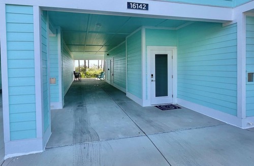Innerarity Townhomes House | ChilSea: Kayak, SUP, Views & more!