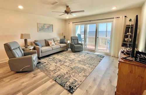 Innerarity Townhomes House | ChilSea: Kayak, SUP, Views & more!