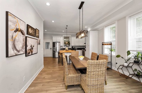 Mount Auburn House | Cincy Comfort Retreat