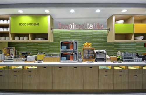 Alpine Center Hotel | City Lights and Comfort Nights: Kitchenette, FREE Breakfast | Pets are Allowed!