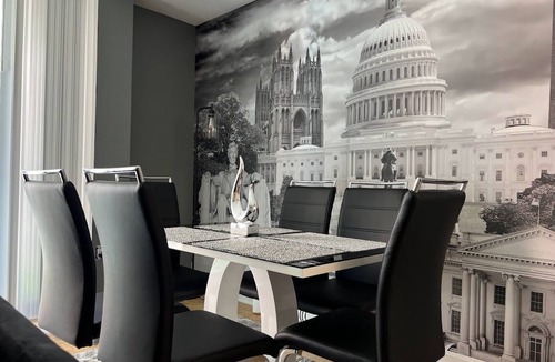 Ballston Apartment | Cityscape Serenity Ballston King Bd
