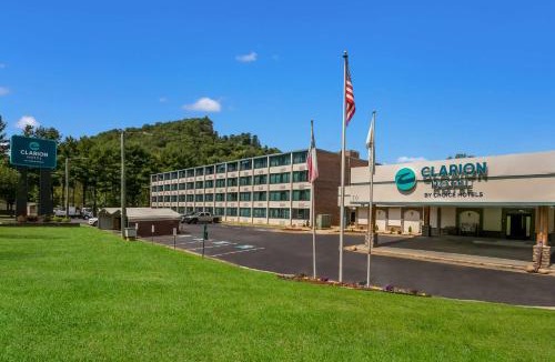 Maggie Valley Hotel | Clarion Hotel Conference Center Maggie Valley