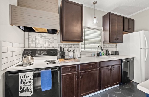 Swepsonville House | Clayton's 1910, Completely Restored Mill House, business-friendly weekday rates