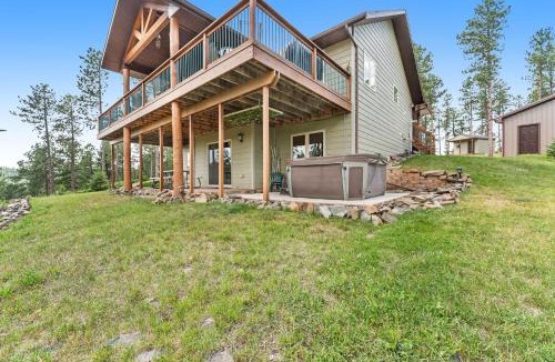 Benchmark House | Cliffview Cabin