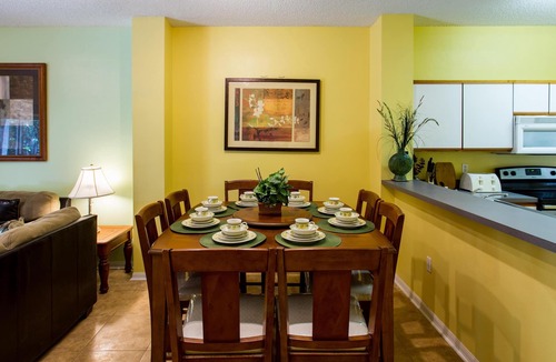 West Kissimmee House | Close to Disney 3 bedroom 2.5 bath-Unit 18 Emerald