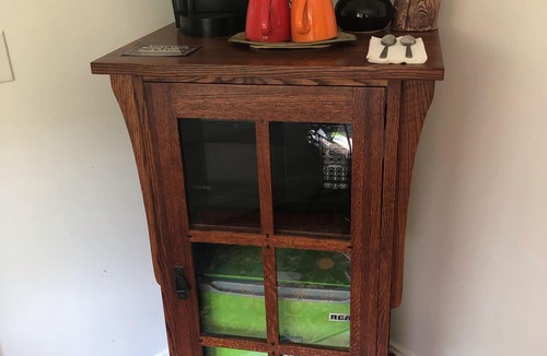 Grove Park- Sunset Cottage | CLOSE TO DOWNTOWN- The Peacock Retreat- Dogs Stay Free