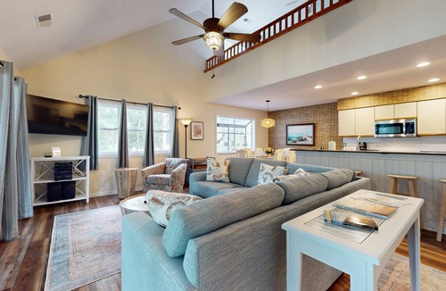 Sea Trail House | Clubhouse Villa 3BR: Close to golf and beach