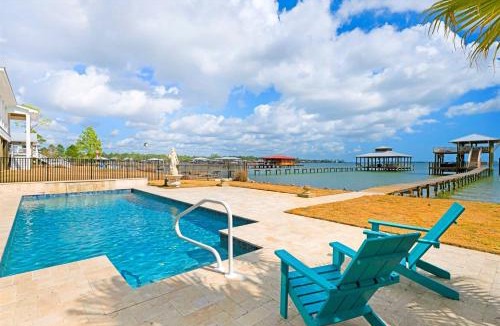 Josephine Villa | Coastal Cottage Retreat Pool, Boat Dock, & Minutes to Pirates Cove
