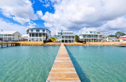 Josephine Villa | Coastal Cottage Retreat Pool, Boat Dock, & Minutes to Pirates Cove