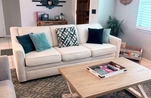 Yacht Club House | Coastal Vibes, Hot Tub Nights - Pet Friendly