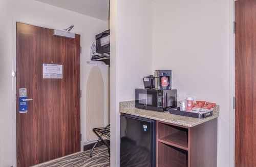 Rhinelander Hotel | Cobblestone Hotel & Suites - Rhinelander