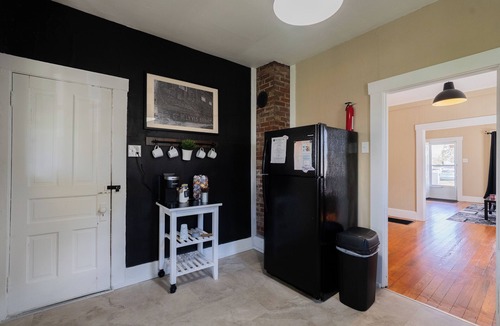 Wilmington House | College St. Cottage just 10 minutes from WEC.