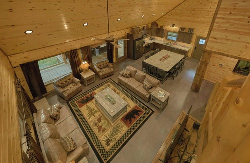 Sevierville Resort | Come stay at The Adventure Lodge for a cozy stay!