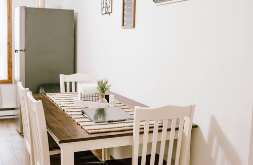 Quecreek House | Come Visit “Mint To Be”