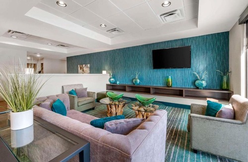 Clarksville Hotel | Comfort Inn & Suites Clarksville - Louisville North