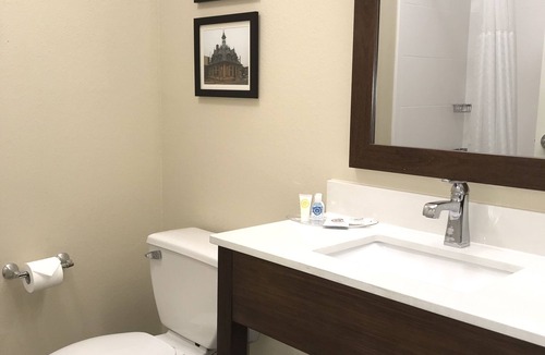 Clarksville Hotel | Comfort Suites Clarksville near Governors Square Mall