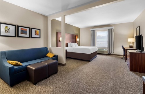 Goodlettsville Hotel | Comfort Suites Goodlettsville Rivergate
